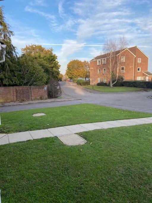 One Bedroom Ground Floor Flat *