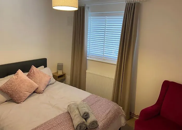 One Bedroom Ground Floor Flat Central Chichester