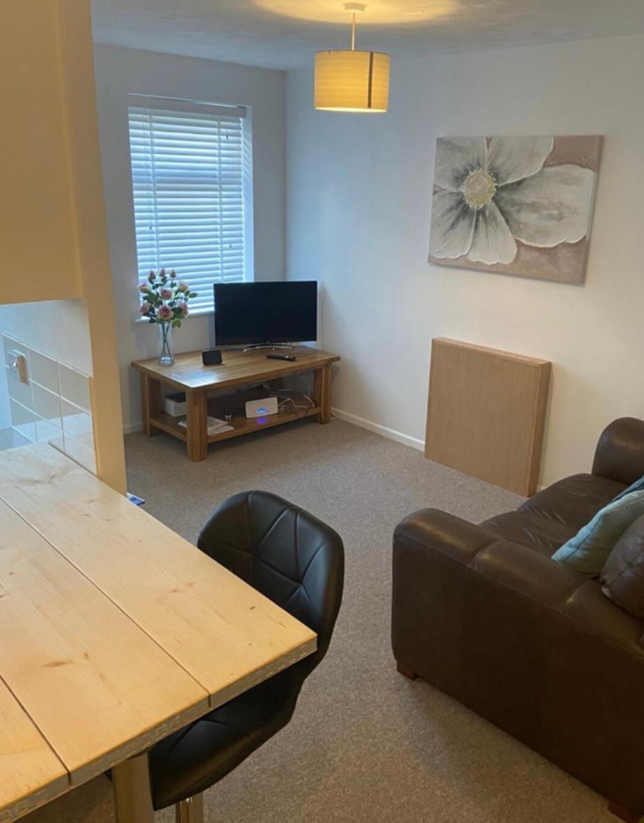 Apartment One Bedroom Ground Floor Flat